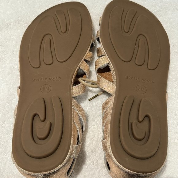 Gentle Souls by Kenneth Cole Women's Oona Gladiator Sandal - Rose Gold - Size 8 - Picture 5 of 6